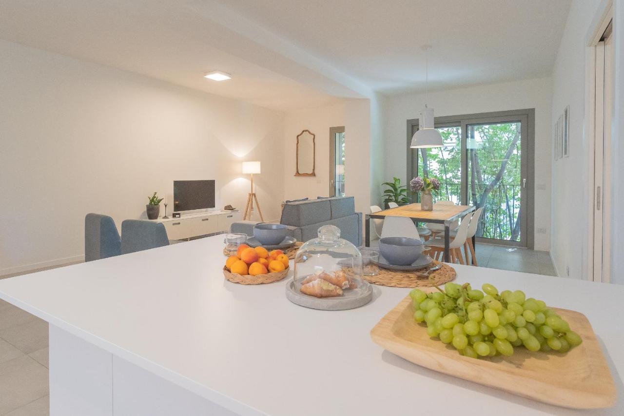 Ginepro & Salvia Apartments In Como By Rent All Côme Extérieur photo
